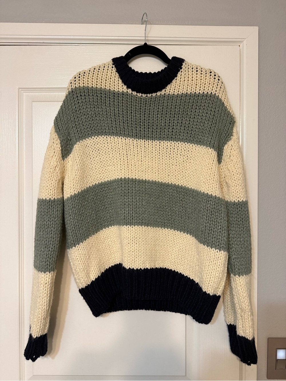 Zara Men’s Collared Sweater Size Medium Blue, Green & Cream